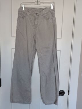 H&M Divided Wide Leg Jeans in Light Gray